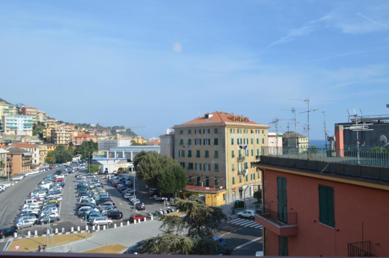 Genovese Villa Elena Appartamenti Varazze Ngoại thất bức ảnh
