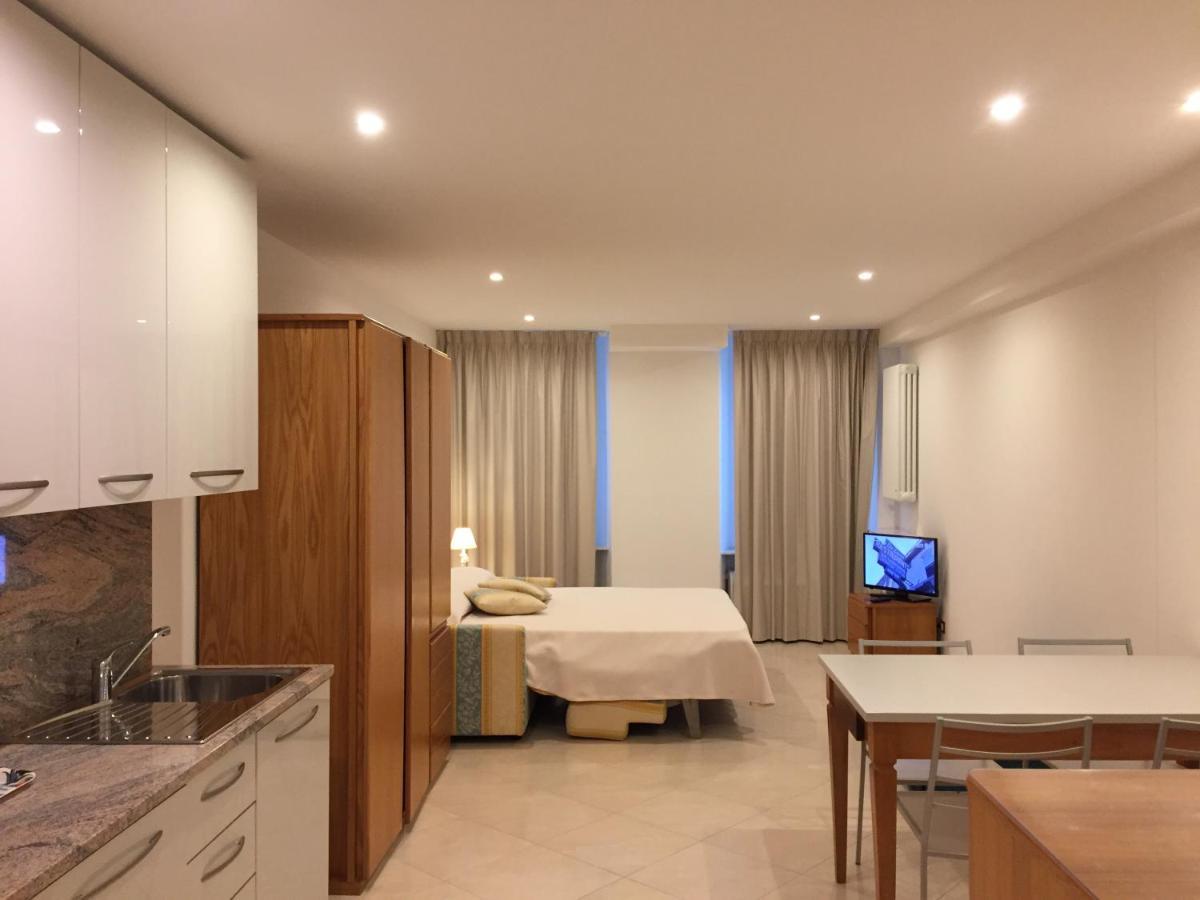 Genovese Villa Elena Appartamenti Varazze Ngoại thất bức ảnh